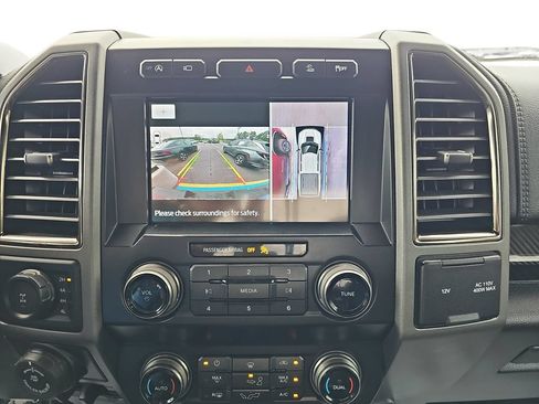 Used 2019 Ford F150 Raptor w/ Equipment Group 802A Luxury AWD/4WD image 23