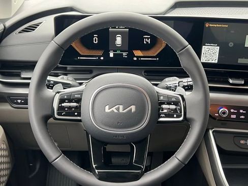 New 2026 Kia Carnival LXS image 22