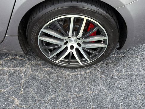 Used 2019 Maserati Ghibli S GranLusso AWD/4WD image 37