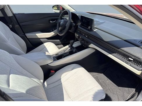 Used 2023 Honda Accord EX image 18
