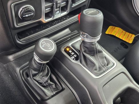 New 2026 Jeep Gladiator Sport image 22