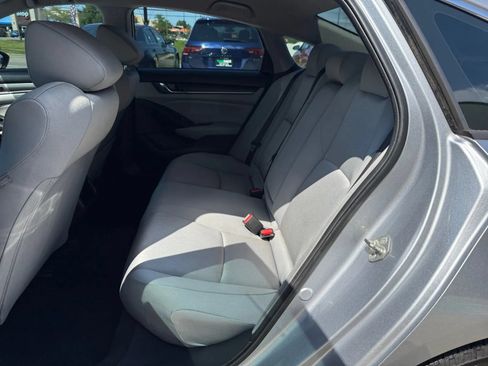 Used 2019 Honda Accord LX image 17