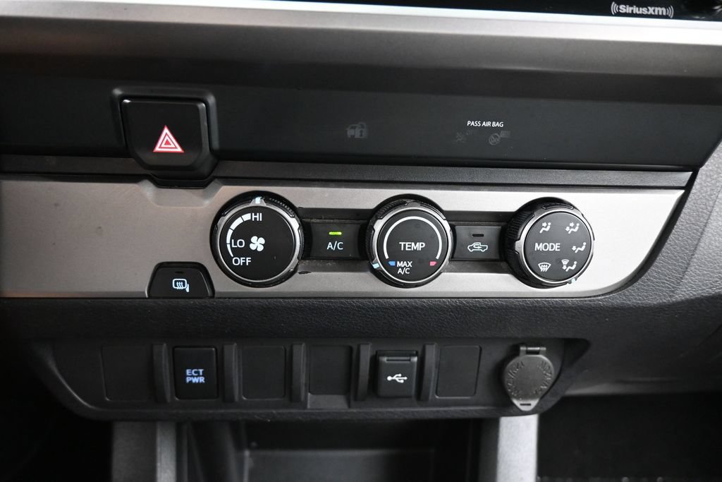 Used 2021 Toyota Tacoma SR5 w/ SR5 Appearance Package (SM) RWD image 24