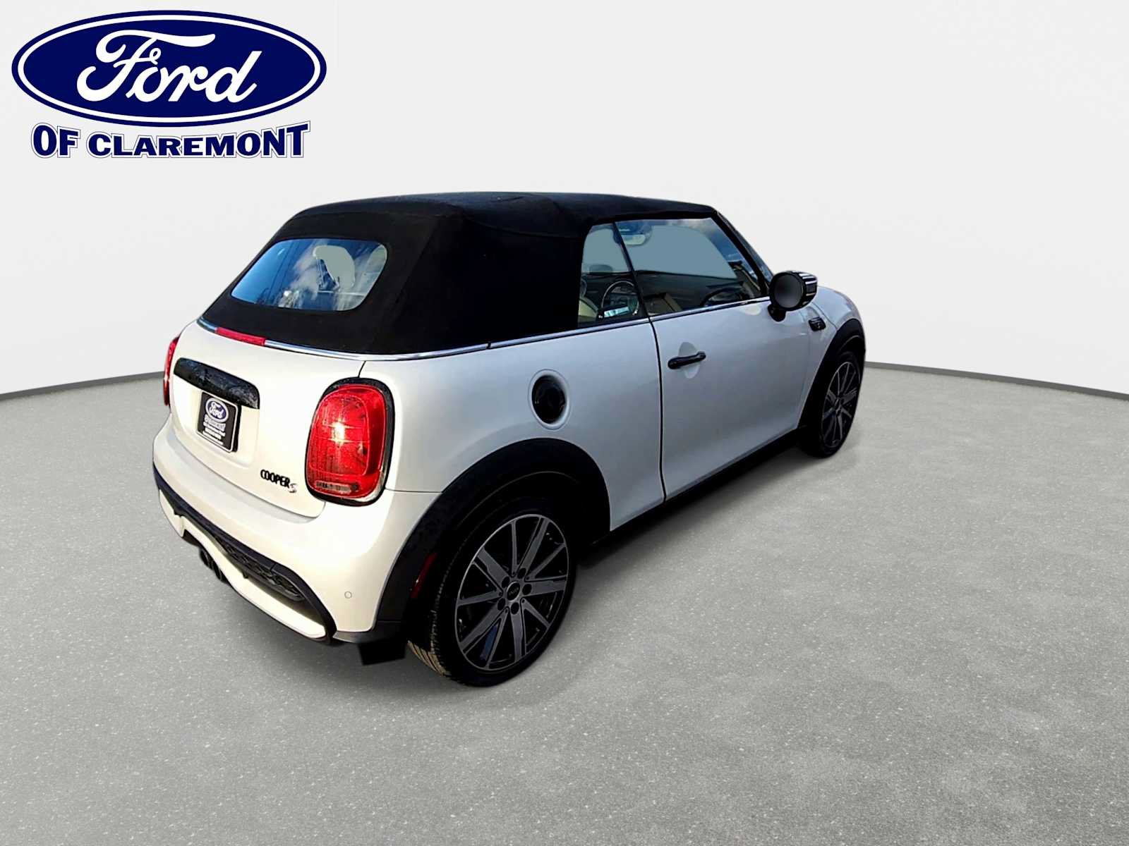 Used 2024 MINI Cooper S FWD image 8