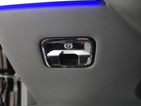 Used 2024 Mercedes-Benz S 580e 4MATIC Sedan image 10