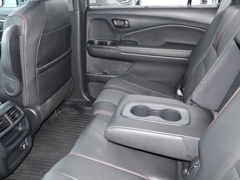 Used 2022 Honda Passport TrailSport image 14