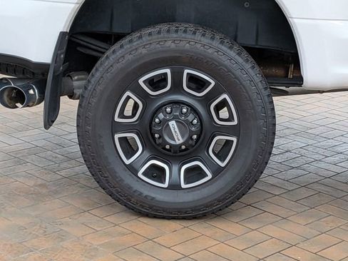 Certified 2019 Ford F250 Lariat w/ Chrome Package image 14