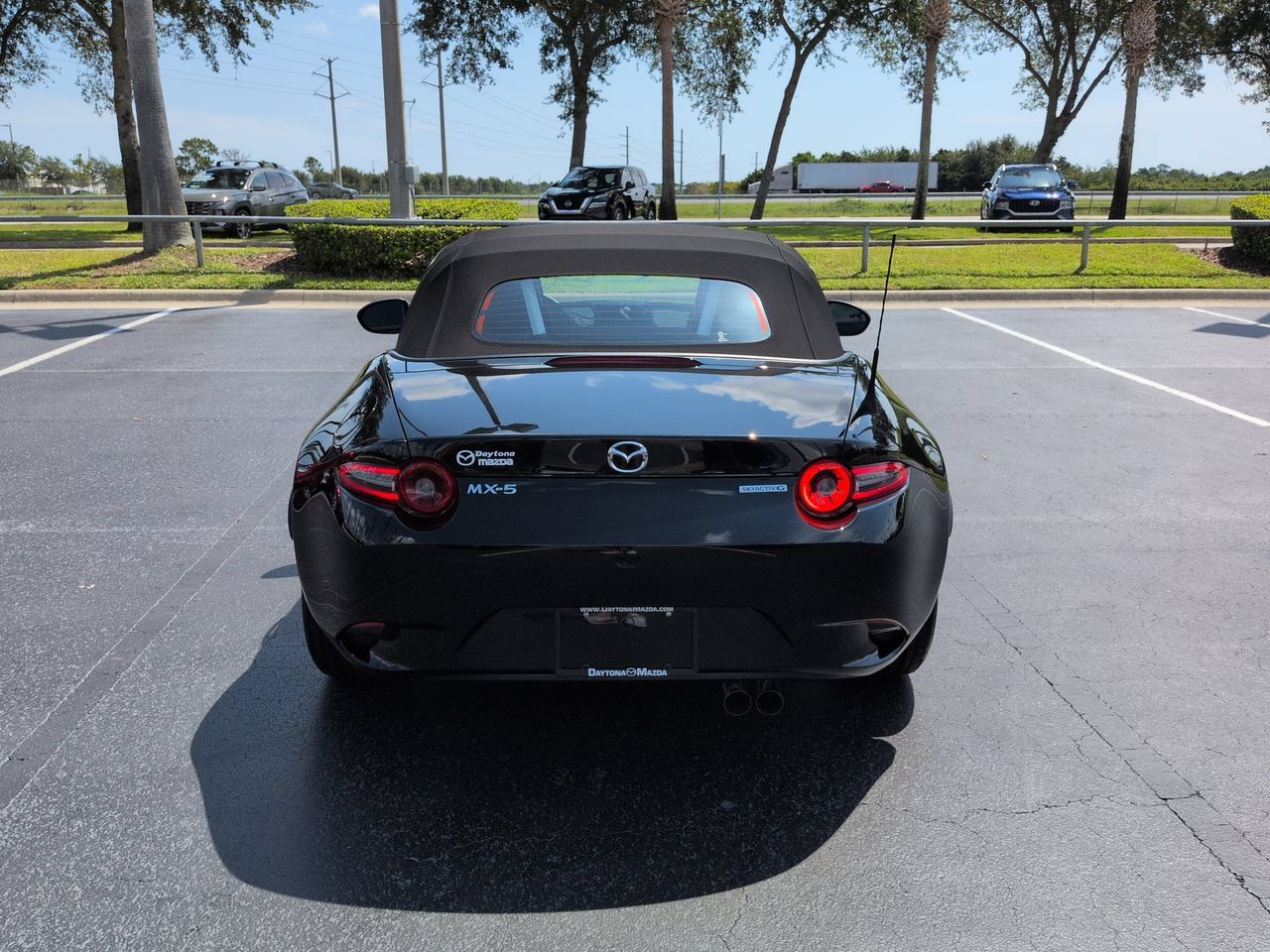 New 2026 MAZDA MX-5 Miata Sport RWD image 5