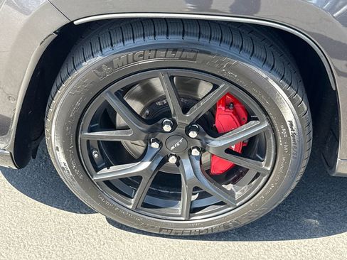 Used 2021 Jeep Grand Cherokee SRT w/ Trailer Tow Group IV image 5