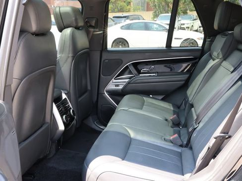 Certified 2023 Land Rover Range Rover SE AWD/4WD image 26
