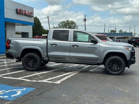 New 2026 Chevrolet Colorado W/T w/ WT Custom Package RWD image 4