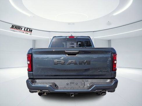 New 2026 RAM 1500 Express AWD/4WD image 4