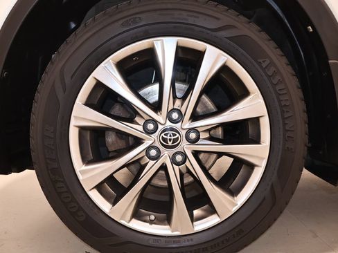 Used 2018 Toyota RAV4 Limited w/ All Weather Liner Package AWD/4WD image 9