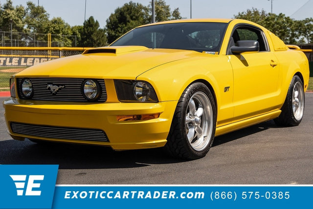 Used 2006 Ford Mustang GT Premium RWD image 1