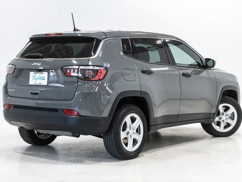 Used 2024 Jeep Compass Sport AWD/4WD image 30
