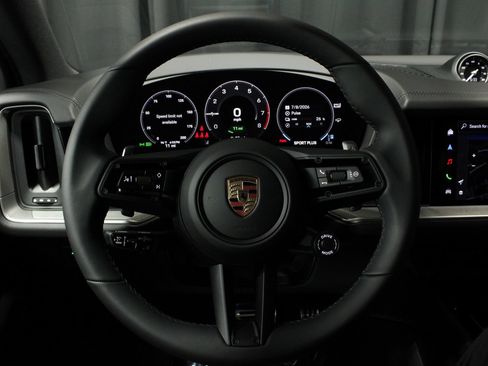 New 2026 Porsche Cayenne S AWD/4WD image 11
