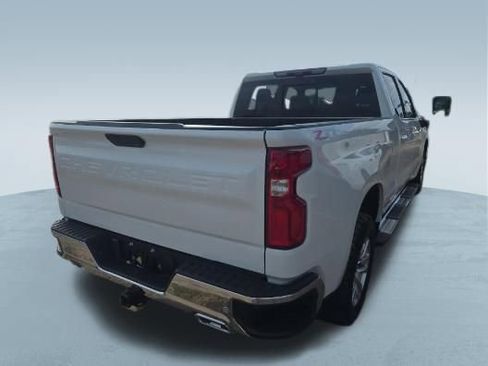 Used 2021 Chevrolet Silverado 1500 LTZ w/ Technology Package AWD/4WD image 4