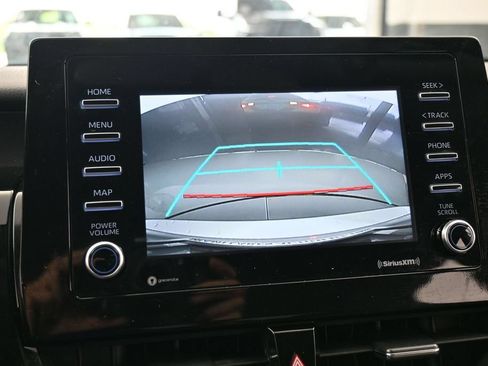 Used 2022 Toyota Camry SE FWD image 19