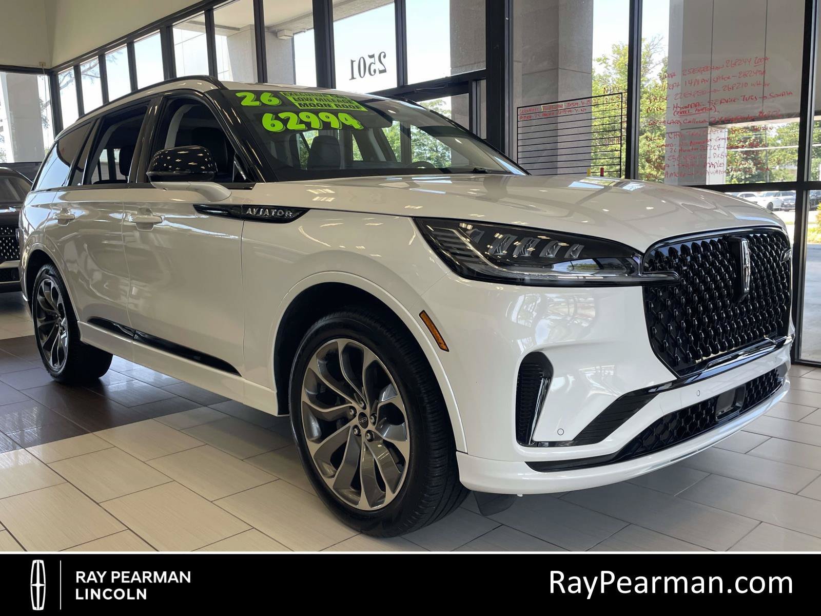 Certified 2026 Lincoln Aviator AWD w/ Jet Appearance Package image 1