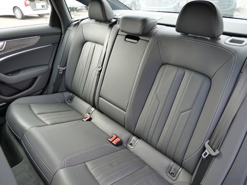 Used 2024 Audi A6 Premium Plus image 27