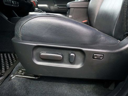 Used 2023 Toyota Tacoma Limited w/ Nightshade Package AWD/4WD image 17