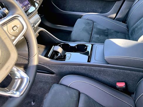 Used 2023 Volvo C40 P8 Recharge Plus w/ Protection Package Premier AWD/4WD image 19