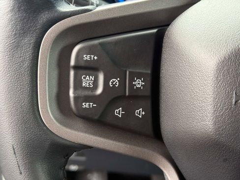 Used 2024 Ford Bronco Black Diamond AWD/4WD image 24