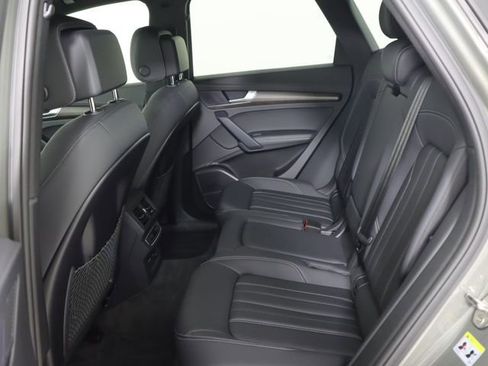 Certified 2023 Audi Q5 2.0T Premium Plus w/ Premium Plus Package AWD/4WD image 15