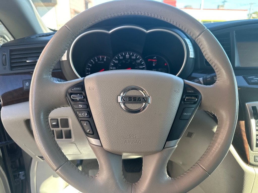 Used 2015 Nissan Quest Platinum FWD image 26