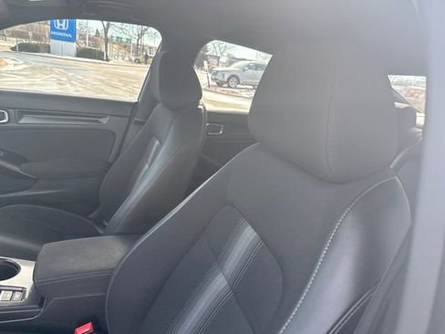 Certified 2025 Honda Civic Sport image 12