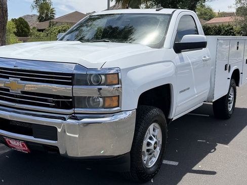 Used 2016 Chevrolet Silverado 2500 LT RWD image 1