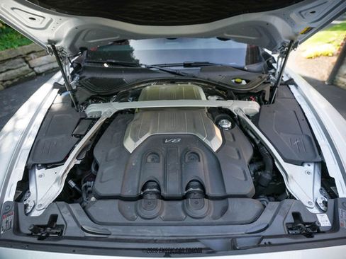 Used 2022 Bentley Flying Spur V8 image 15