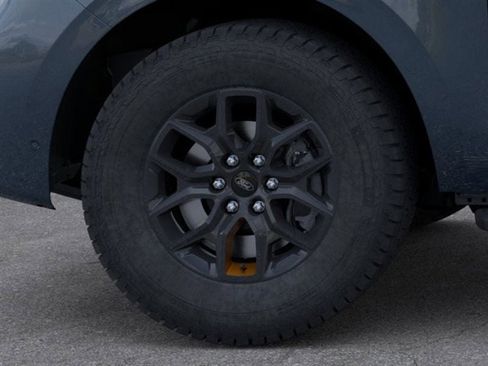 New 2025 Ford Expedition Tremor image 19