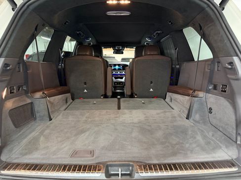 Used 2020 Mercedes-Benz GLS 580 4MATIC image 48