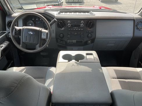Used 2013 Ford F250 XL w/ PWR Equipment Group AWD/4WD image 11