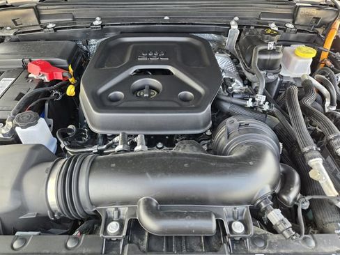 Used 2025 Jeep Wrangler Unlimited Sport S 4xe AWD/4WD image 42