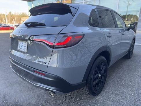 Used 2024 Honda HR-V Sport image 5