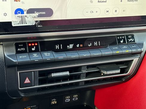 Certified 2025 Toyota Camry XSE image 19