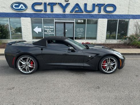 Used 2015 Chevrolet Corvette Stingray Convertible w/ 3LT Preferred Equipment Group RWD image 3