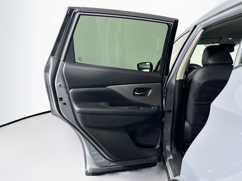 Used 2023 Nissan Murano SL image 26