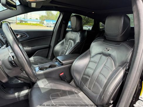 Used 2016 Chrysler 200 S w/ Navigation & Sound Group I AWD/4WD image 12