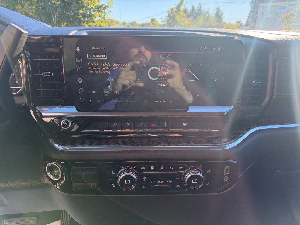 Used 2023 GMC Sierra 1500 Elevation AWD/4WD image 27