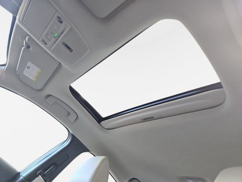 New 2026 Nissan Sentra SL w/ Floor Mat Package FWD image 25