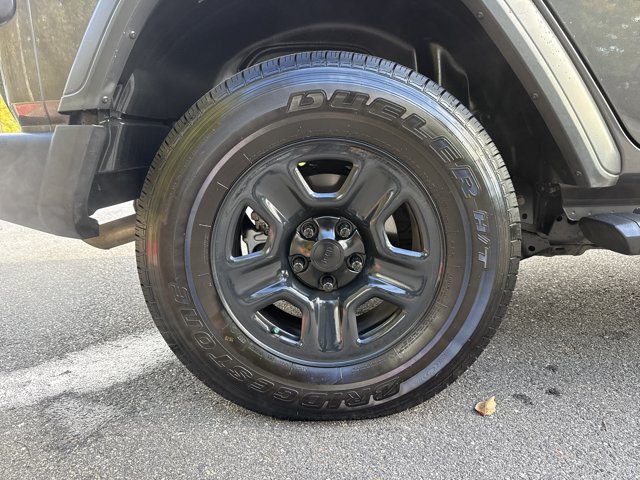 Used 2018 Jeep Wrangler Unlimited Sport AWD/4WD image 18