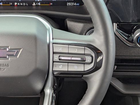 Used 2025 Chevrolet Colorado Trail Boss image 21