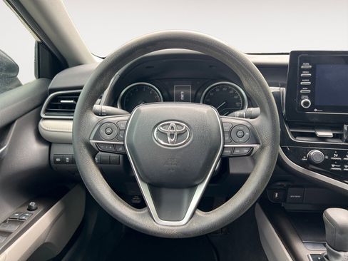 Used 2021 Toyota Camry LE FWD image 12