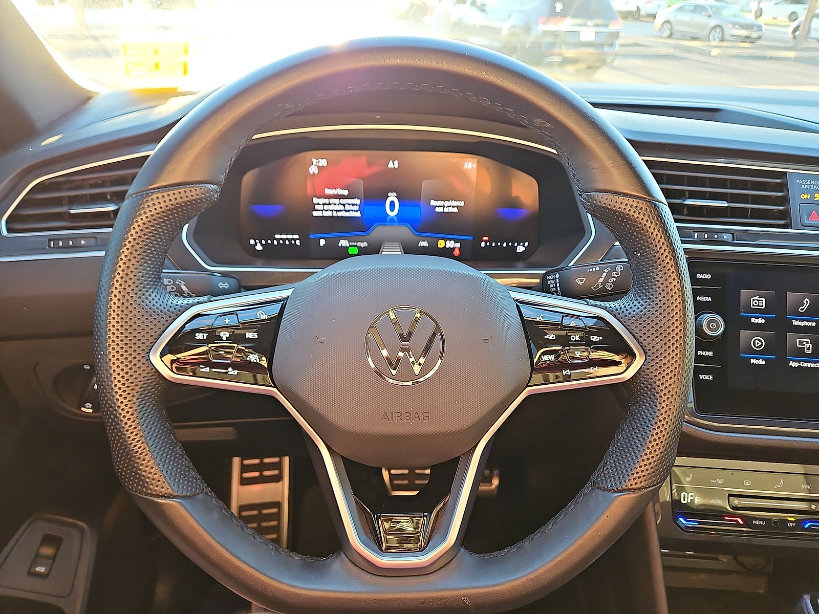Certified 2024 Volkswagen Tiguan SE R-Line FWD image 21