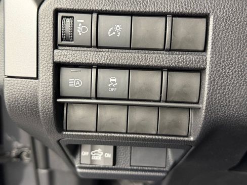 Used 2026 Toyota Tacoma SR5 AWD/4WD image 28