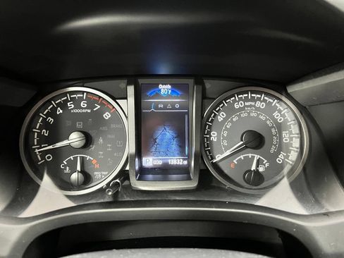 Used 2023 Toyota Tacoma TRD Sport AWD/4WD image 26
