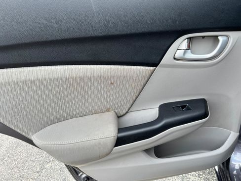 Used 2015 Honda Civic EX image 25
